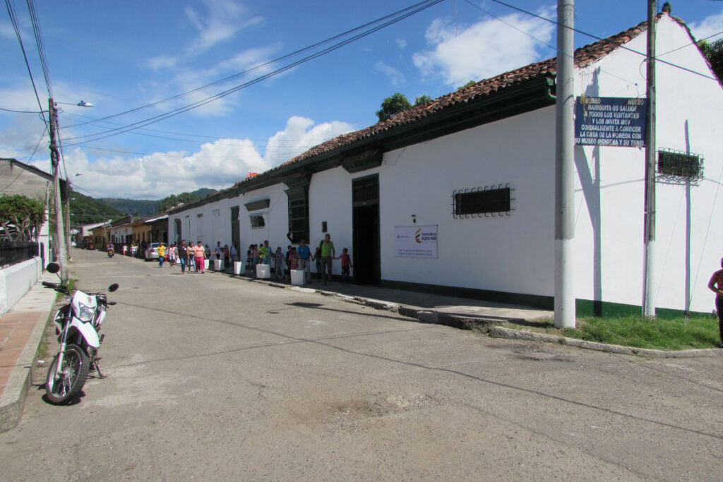 Foto de la casa de funcioción de metales