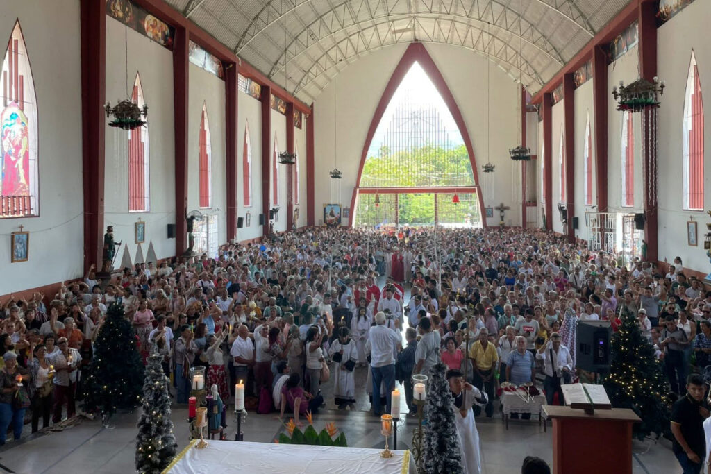Foto en la iglesia Santa Lucía de Ambalema